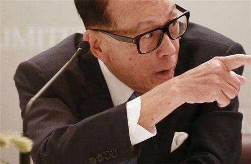 李嘉诚：香港房价至少未来两年内不会下跌